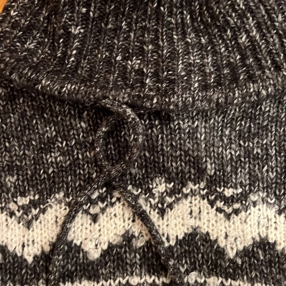 Cozy sweater - Picture 2 of 6